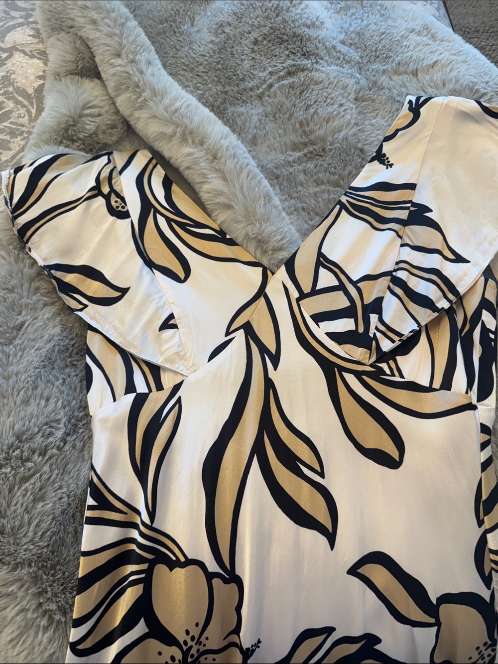 White House Black Market Cream Maxi Dress with Black and Tan Floral Print - Picture 8 of 12